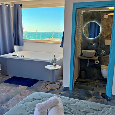 Mareggia 3* Polignano a Mare